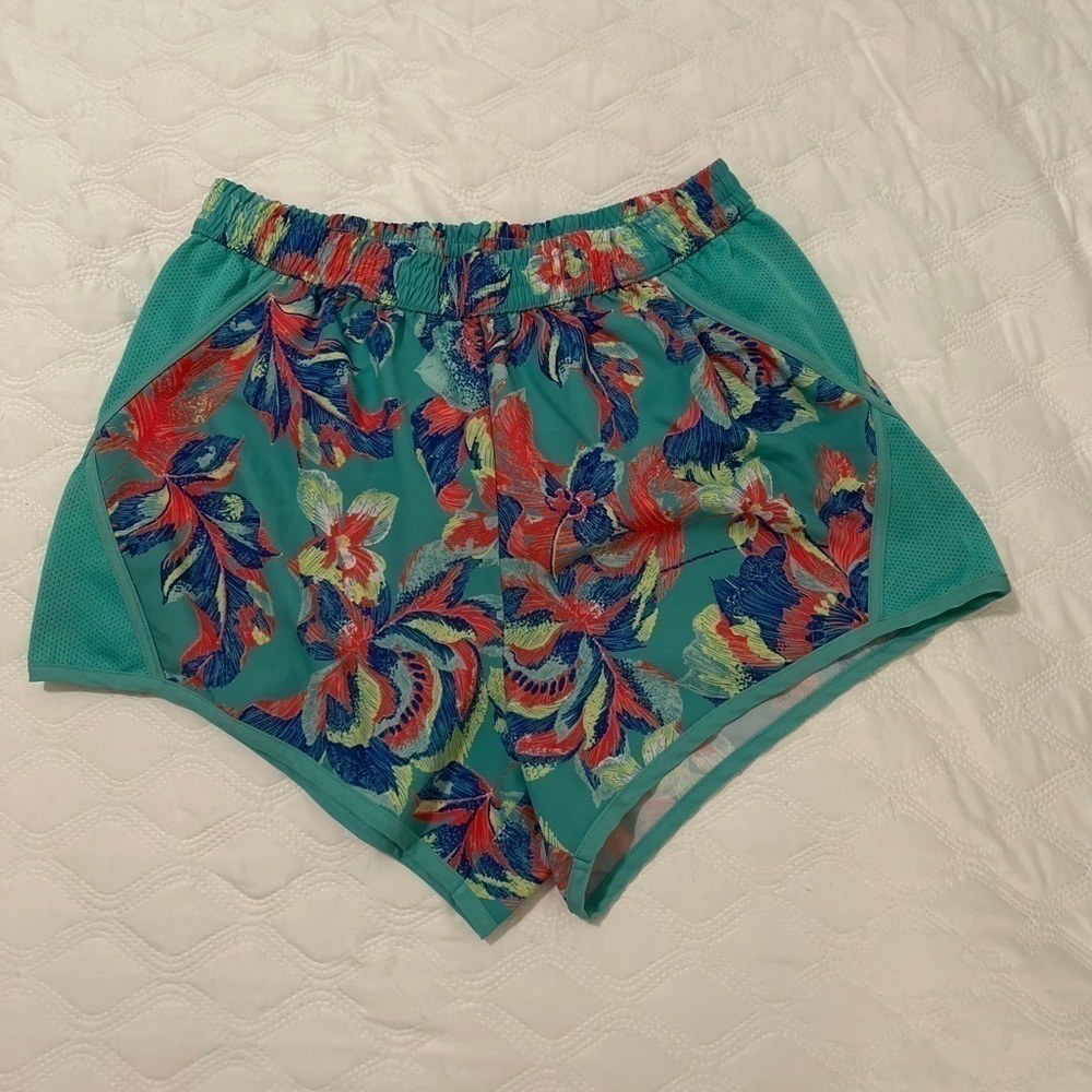 ZELOS Women’s Running Shorts green/blue w/underlines.  Size M